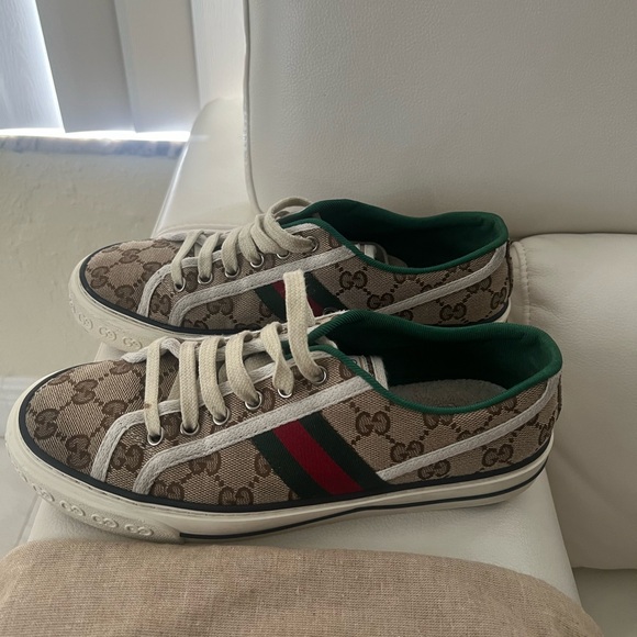 Gucci Women Sneakers size 8 1/2 - Picture 4 of 7